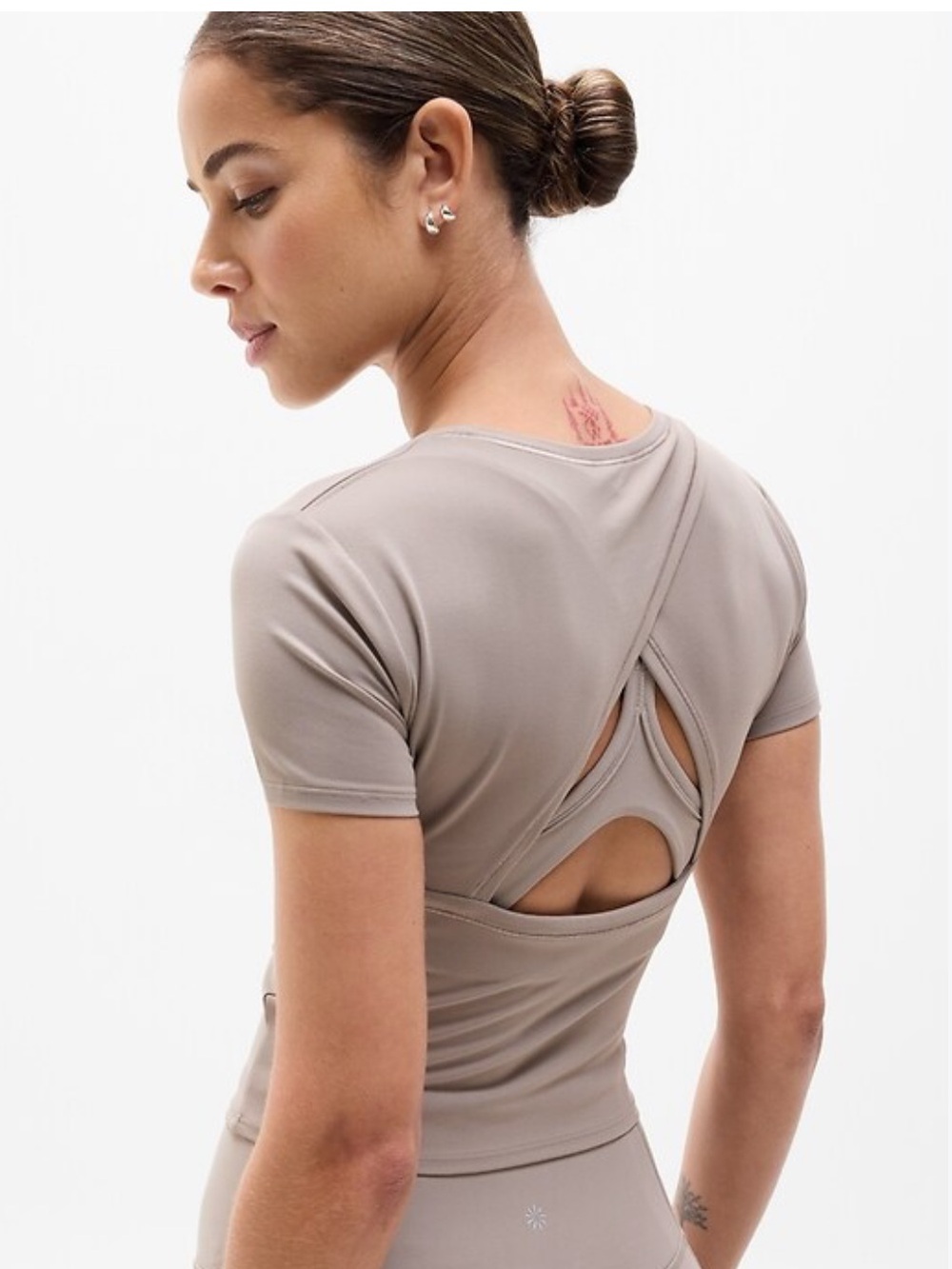 Athleta Transcend Open Back Tee in Beige